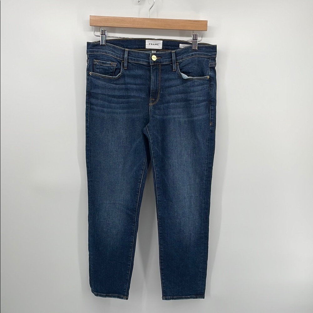 Frame Denim Le Garçon Crop Jeans in Ferdinand 27 A13